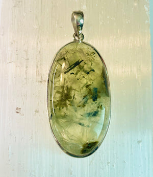 ::PREHNITE:: Gemstone & Pendants